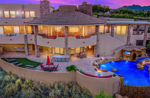 Fountain Hills House | BIGGEST BEST MANSION In NE Scottsdale Area- VIEWS, Infinity Pool, MOVIE THEATER!