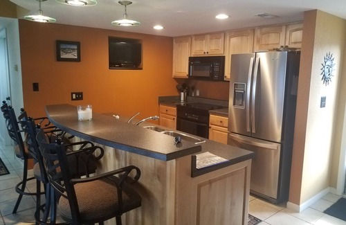 Osage Beach Condo | Bikefest Special! Waterfront walk-in 3 pools/5 STAR 3 BR/3 BTH Sleep/SLIP