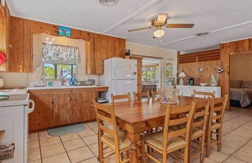 Alligator Point House | Bill's Bay Breeze- relax on the porch and enjoy the view!