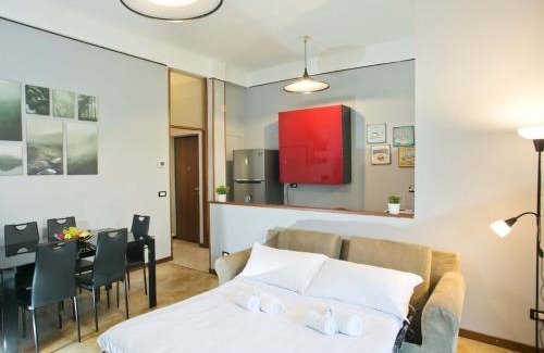 Nova Milanese Apartment | Bilocale Nova Milanese vicino Milano Monza - Parcheggio, terrazzo, Wifi, AC, Netfilx -