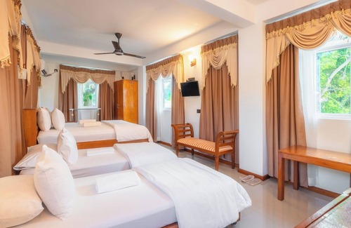 Kamadhoo Hotel | Biosphere by Hawks