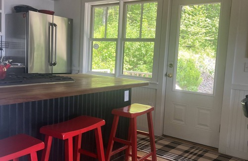 Warren Ski Chalet | Birch Peak! Chalet w/28 acres of private trails