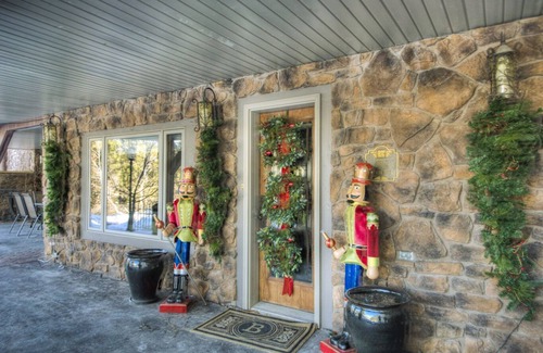 Deadwood House | Birdcage- within minutes of downtown Deadwood