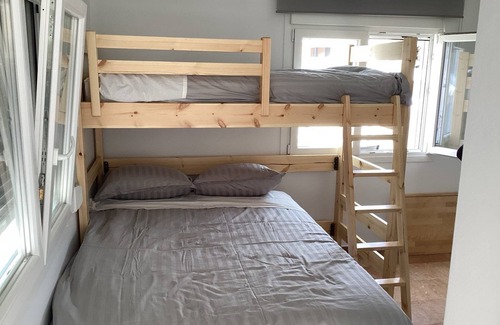 Papagou-Holargos Apartment | Birdhouse Apartment Athens
