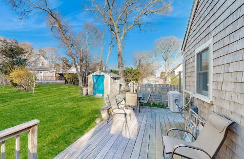 Oak Bluffs House | Birds of Paradise