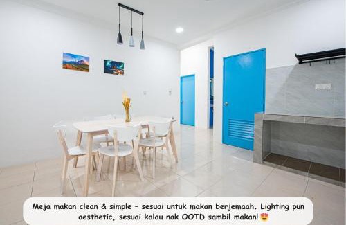 Si Rusa House | Biru Home PD Famili Selesa Suppa Pool & Aircond