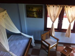 Gili Meno Resort | Biru Meno Beach Bungalows