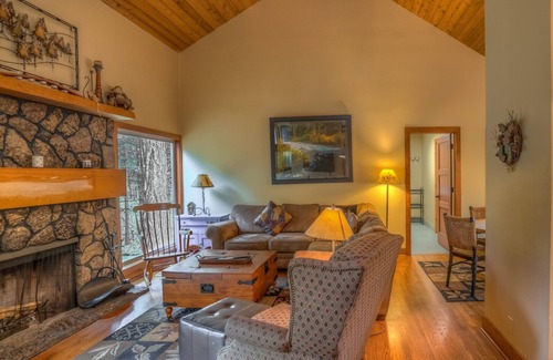 Black Butte Ranch House | Black Butte Ranch House 005