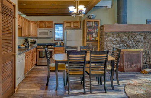 Black Butte Ranch Cabin | Black Butte Ranch Ridge Cabin 014