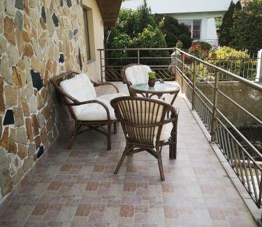 Chernomorets House | Black Pearl