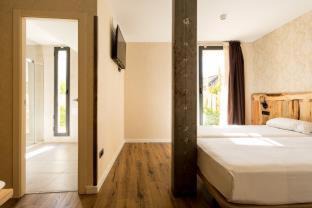 El Arenal Hostel | Black Swan Hostel Sevilla