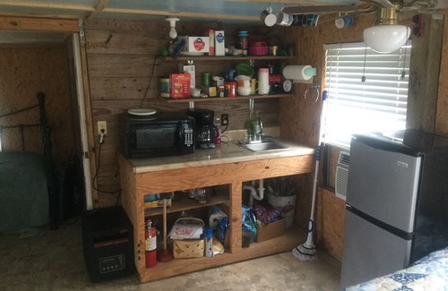 Cedar Lane Cabin | Blast-N-Cast Cabin On Caney Creek Best price In Sargent, discounts available