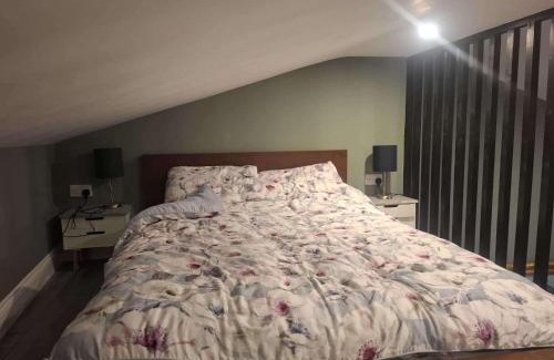 Blessington Apartment | Blessington Studio Retreat