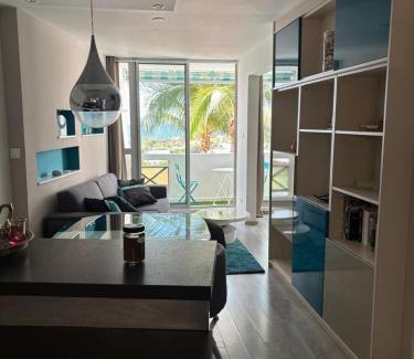 Boucan Canot Apartment | Bleu Azur