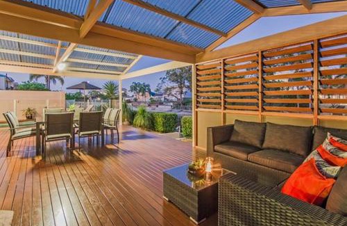 Broadbeach Waters House | Bliss On Sunshine