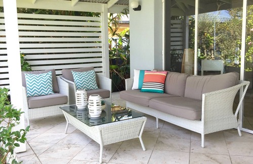 Callala Bay House | Bliss on the Bay -Beachfront, Dog friendly