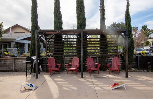 Stockton House | Blissful Bungalow in Central San Diego- 4bed/2bath Pet Friendly!