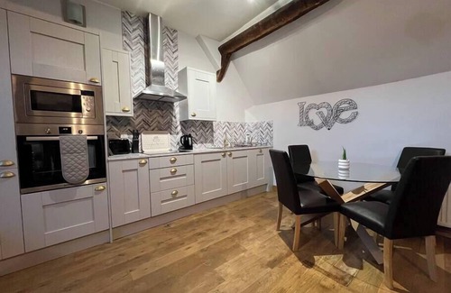 Madeley House | Blists Hill cottage