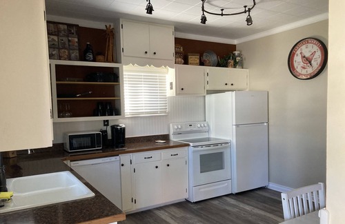 Columbia Falls Cottage | Blocks from downtown and has that country feel. Nestle in Columbia Falls comfort
