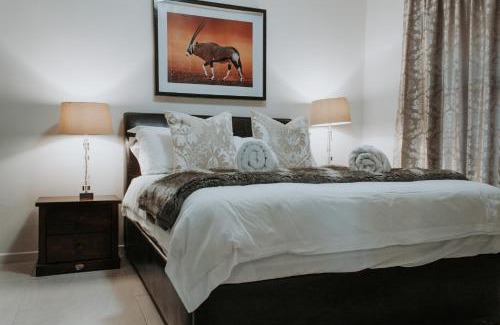 Eikenbosch House | Bloemendal Wine Estate Accommodation
