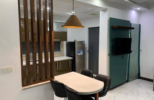 Lahore House | Bloom Family Suites