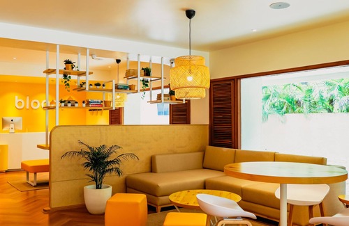 Juhu Hotel | Bloom Hotel Juhu