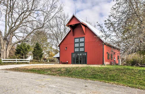 Bloomington Cabin | Bloomington Cabin: 4 Mi to Indiana University