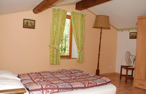 Casteljau House | Blue Cottage in Casteljau