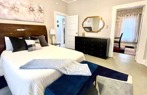 Hattiesburg House | Blue Dove Villa - Spacious 3 Bed/2 Bath Home