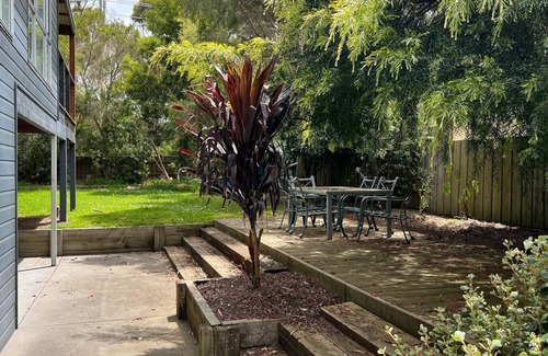 Inverloch House | Blue Fin Inverloch - Linen and Pet Friendly