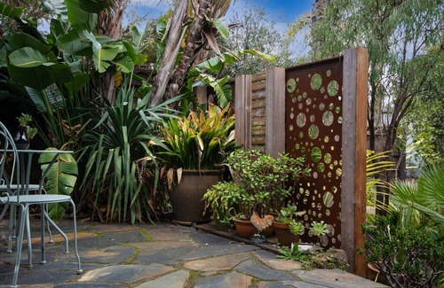 McCrae House | Blue Haven Pet Friendly Retreat