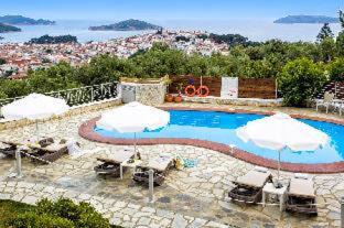Skiathos Town Apartment | Blue Horizon Studios