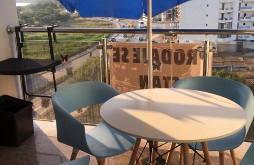 Bar Apartment | Blue Lagoon