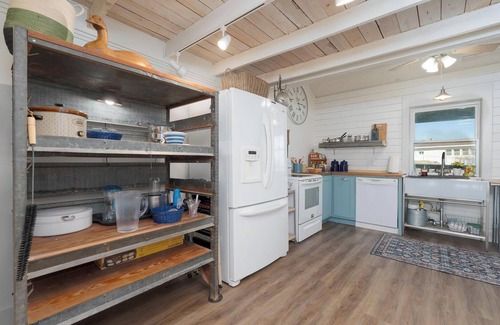 Abilene House | Blue Legacy: Where Adventure & Relaxation Collide!