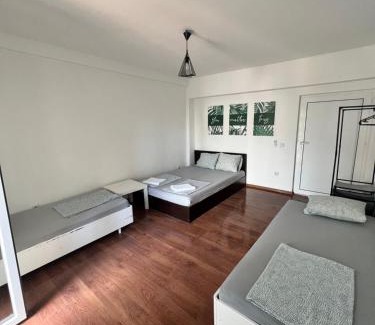 Sutomore House | Blue Maris