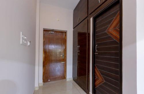 Kuilapalayam Hotel | Blue Mount