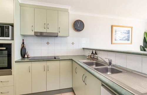 Yamba Apartment | Blue Pacific 3 | Views Across Pippi Beach