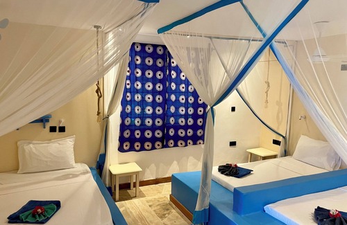 Jambiani Cabin | Blue Reef Sport and Fishing Lodge & Bungalows