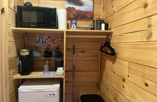 Floyd Cabin | Blue Ridge Bound Cabin 326
