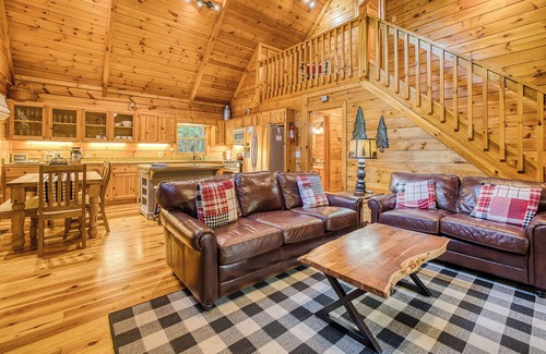 Blue Ridge Cabin | Blue Ridge - Creek Front Paradise w/great outdoors