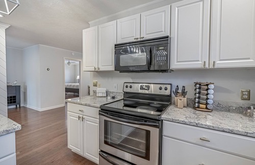 North Myrtle Beach House | Blue Skies - NMB Abode w/Deck + Yard only 5 min walk to the beach!