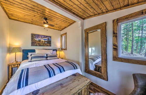 Ruidoso Cabin | ‘Bluebird Pines’ Cabin with Gas Fire Pit & View!