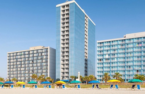 Downtown Myrtle Beach Resort | Bluegreen SeaGlass Tower, 1 Bedroom Standard Condo, Free WiFi and Parking
