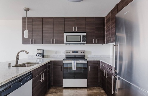 Brighton Apartment | Blueground | Columbia City, AC, w/d, nr parks
