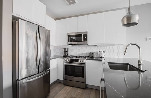 Eagle Hill Apartment | Blueground | East Boston, AC, w/d, nr parks