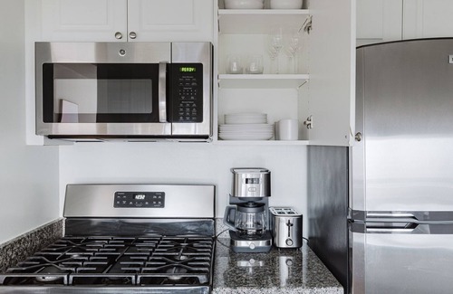 Tudor City Apartment | Blueground | Kips Bay, pool & gym, nr Empire St.