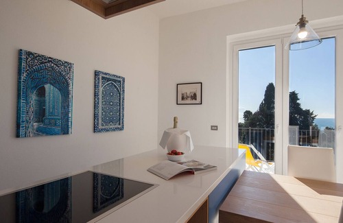 Tellaro Apartment | BlueLine - Apartment with large terrace, a few steps from the sea