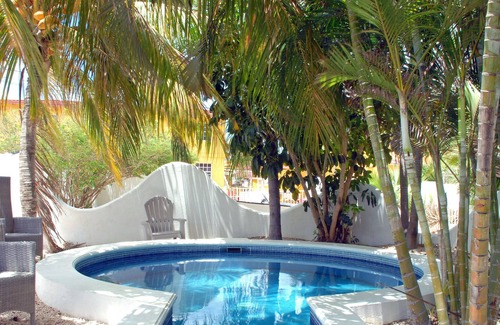 Playa House | BnBBonaire