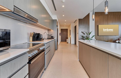 Downtown Dubai Apartment | bnbme - Grande Residences - 3 BDR