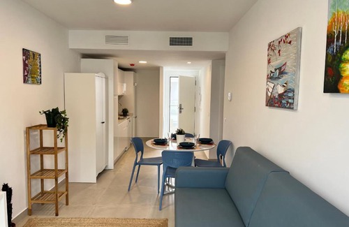 Fuengirola City Centre Apartment | Bnbook Medea Apartments 2